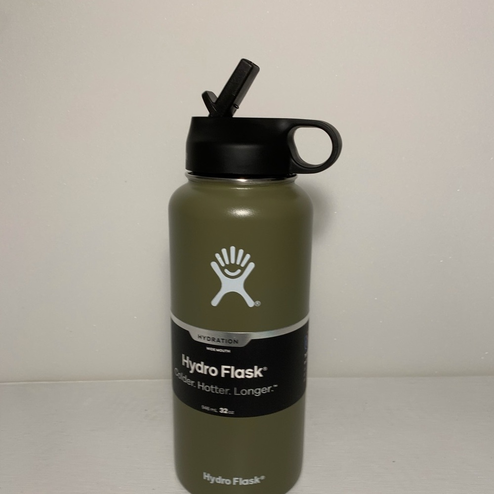 Hydro Flask BRAND NEW!